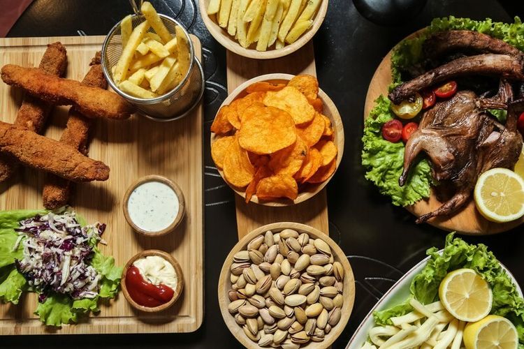 Makanan yang Harus Dikurangi Usia 30 Tahun ke Atas agar Awet Muda, Apa Saja?