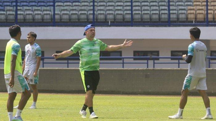 Rekap Transfer Liga 1: Persib Bandung Obral,Barito Putera Gaet Sosok Ini,Pratama Arhan ke Persija?